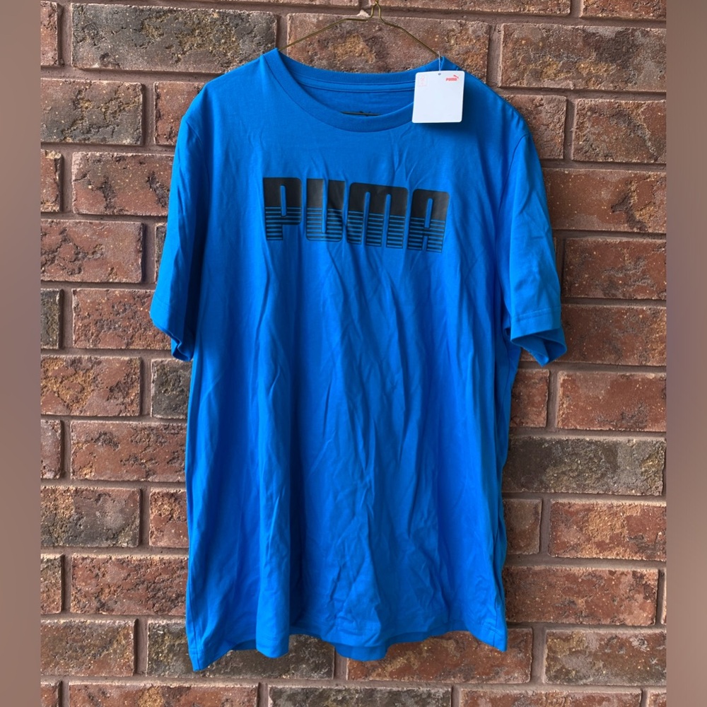 NWT PUMA T-SHIRT